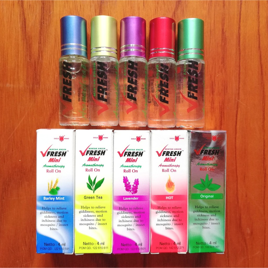 Dầu lăn tinh dầu thảo dược Lavender VFRESH 4cc (Oải Hương)