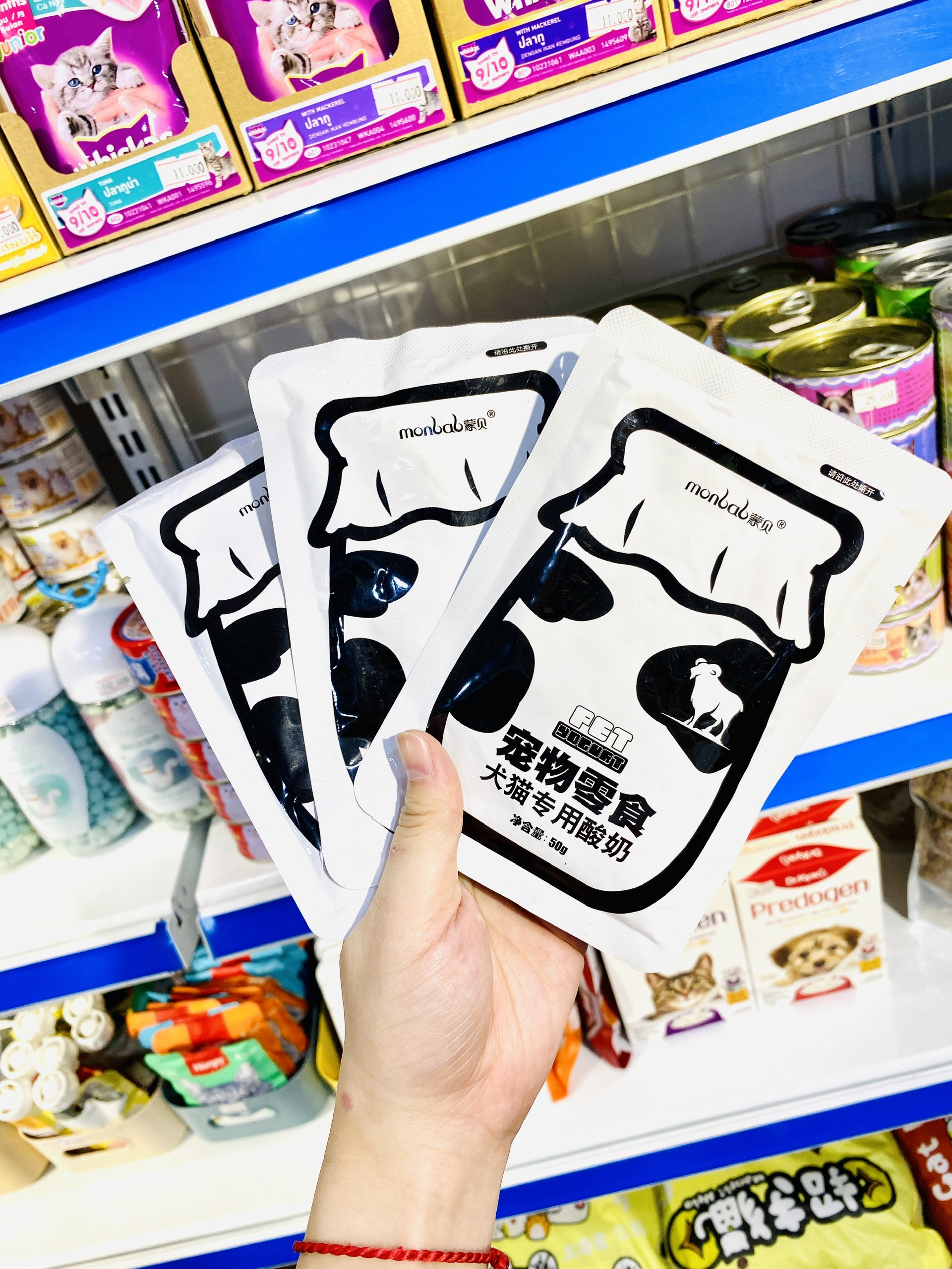sữa chua dê monbab gói 50g cho chó mèo