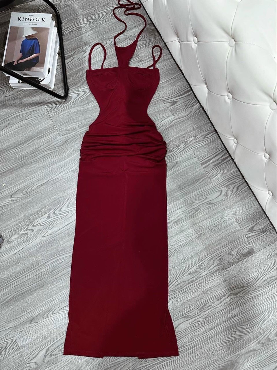 Đầm ôm body cổ yếm có mút ngực siêu sexy