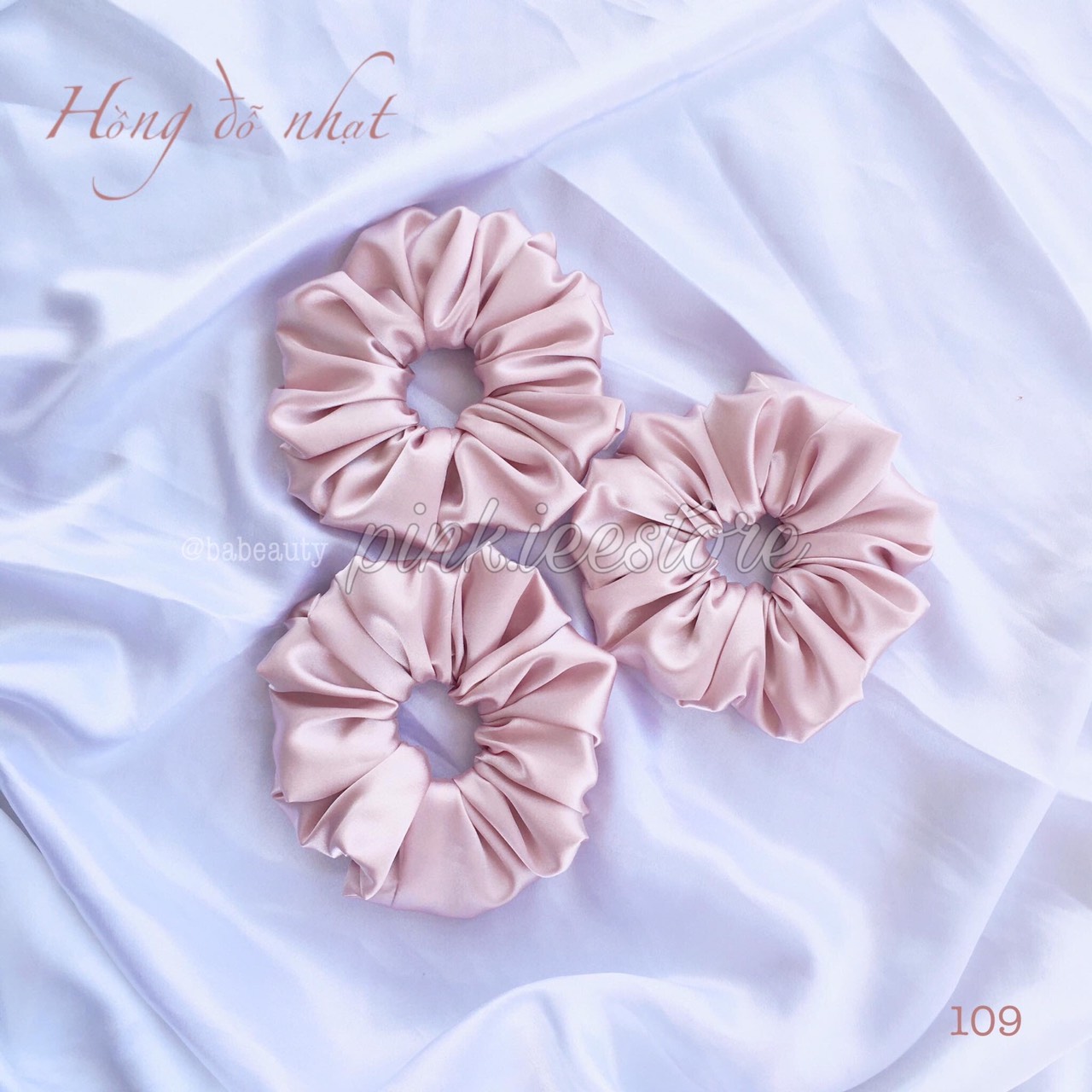 [HCM]SCRUNCHIES PHI BÓNG BẢNG MÀU MỚI- CỘT TÓC HOTTREND