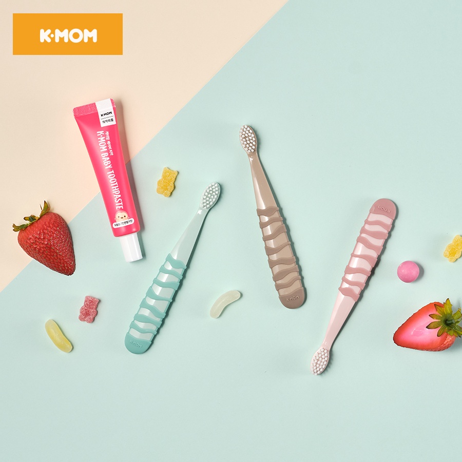 Bàn chải đánh răng cho bé K-MOM Hàn Quốc