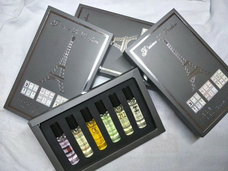 nước hoa tháp 6 chai