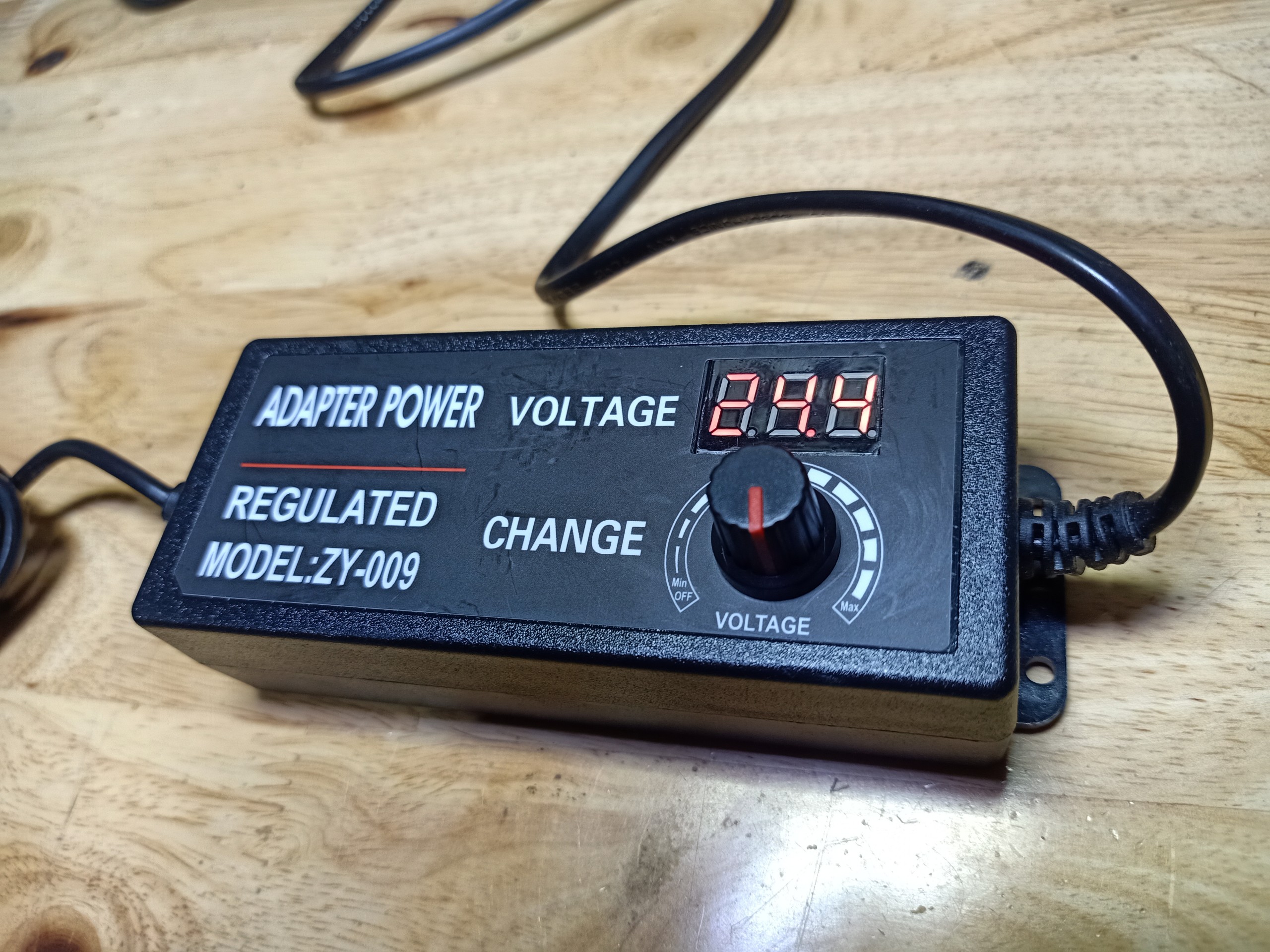 Nguồn adaptor 9v-24v 3A công suất thật - đa dải điện áp