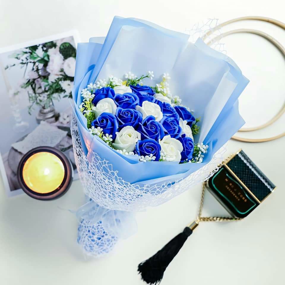 [HCM]Hoa hồng sáp thơm bó theo yêu cầu