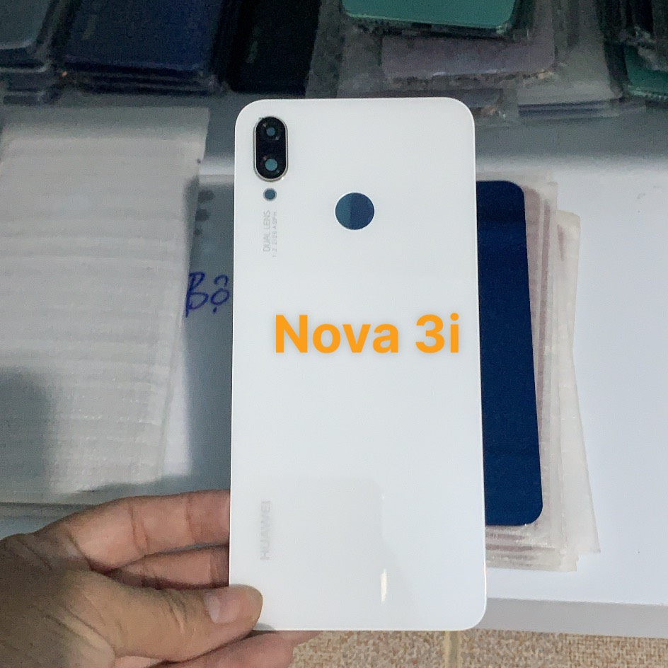 Nắp lưng bằng Kính Huawei Nova 3i  (bằng kính kèm kính camera )