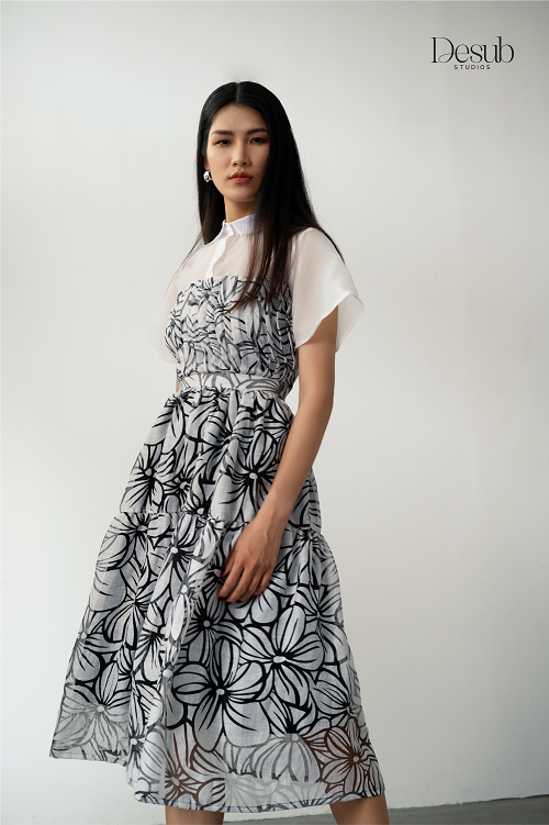 Desub Studios Đầm maxi thiết kế Flora Ruched Dress