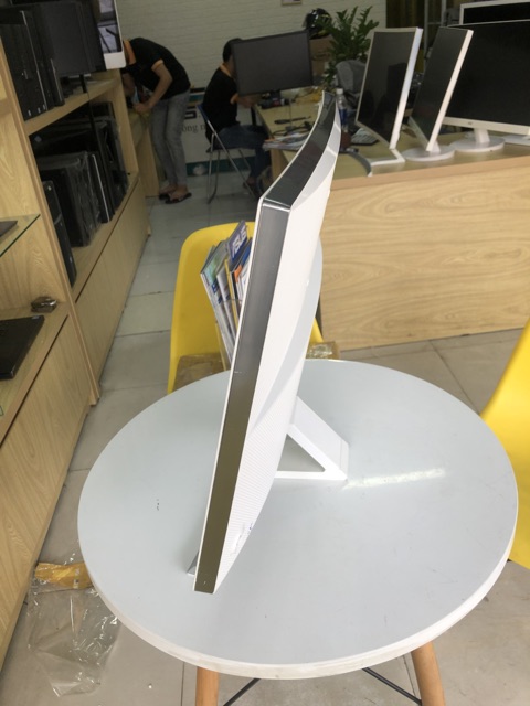 [HCM]Màn hình Samsung 27″ LS27E591C Curved LED.