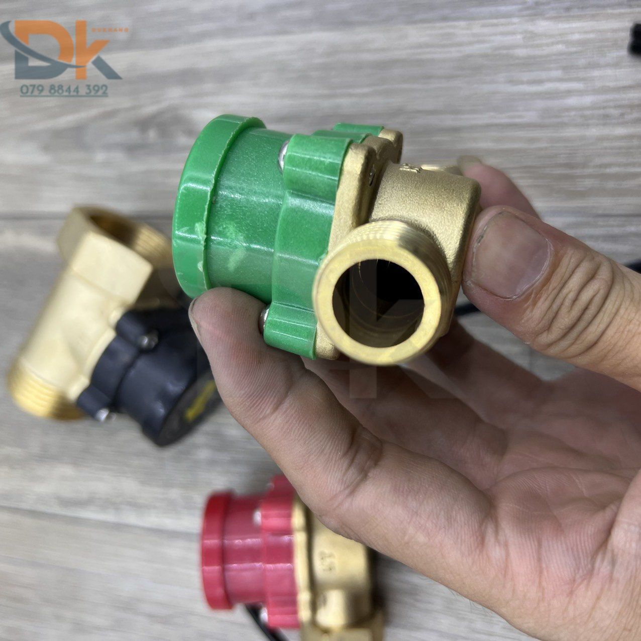 Rơ le máy bơm tăng áp - Cảm biến dòng chảy