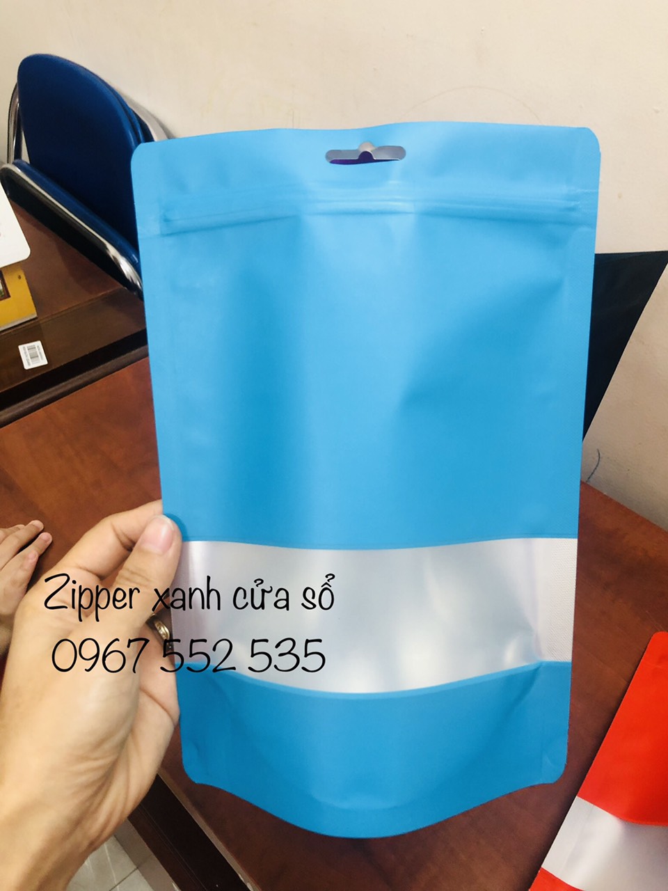 1kg - túi zipper cửa sổ tràn (Nhiều màu)