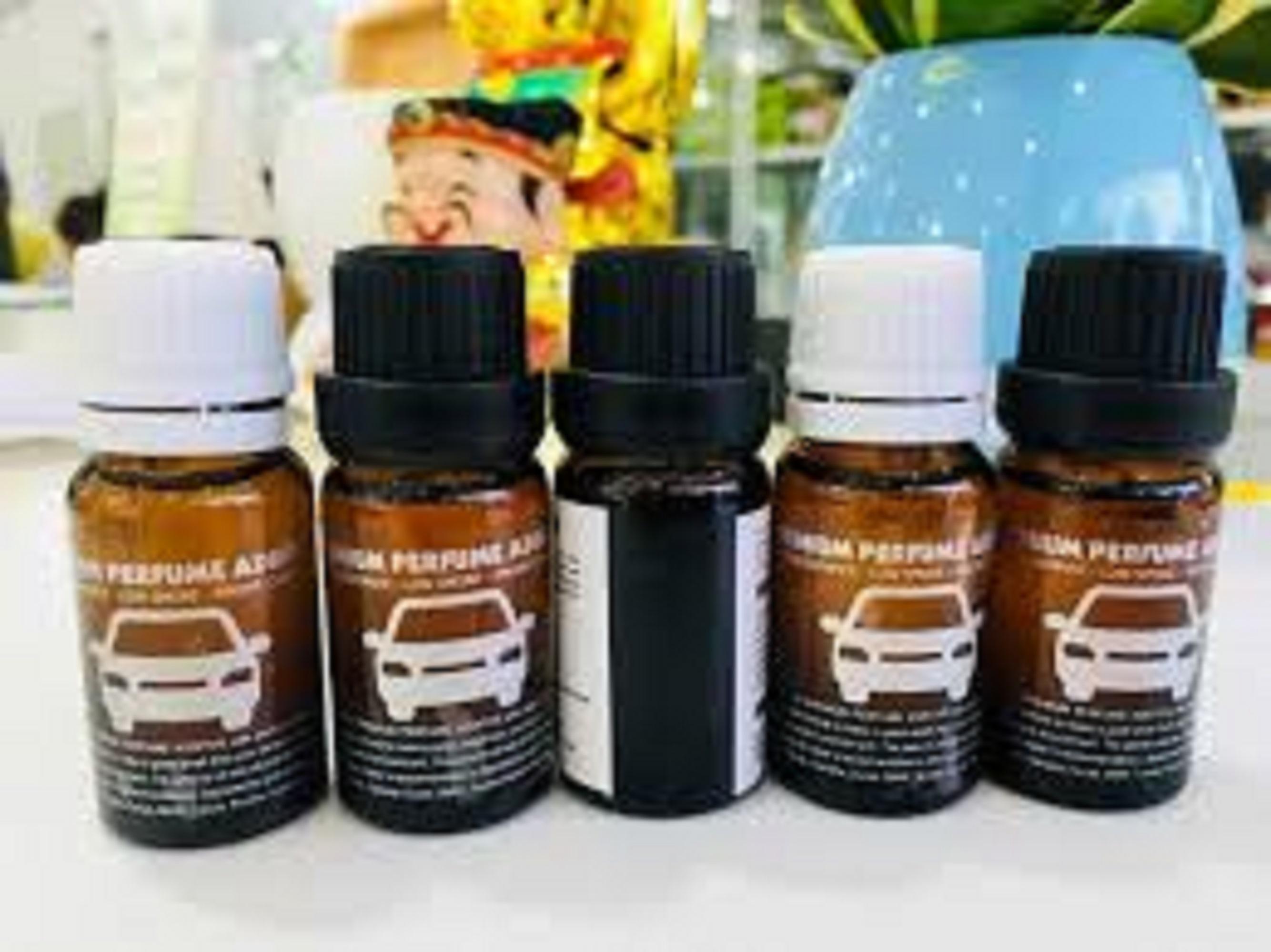 Tinh dầu thơm pha xăng xe 2 thì mùi Singum 10ml ( nắp đen)