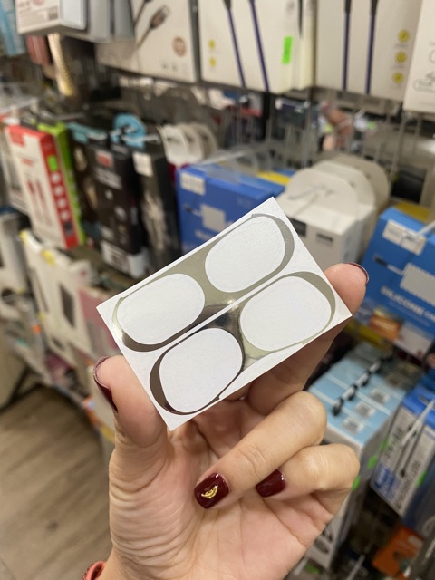 Miếng dán chống bẩn Airpods pro/1/2- ĐẸP