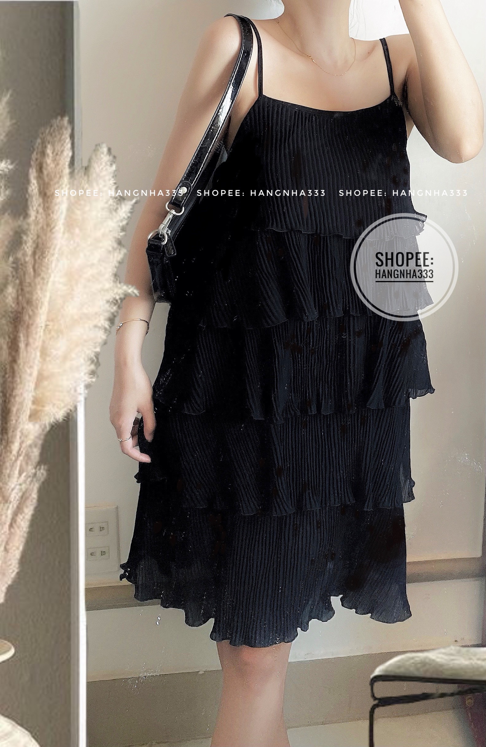 Đầm 2 dây dập ly xếp tầng basic Ulzzang trendy