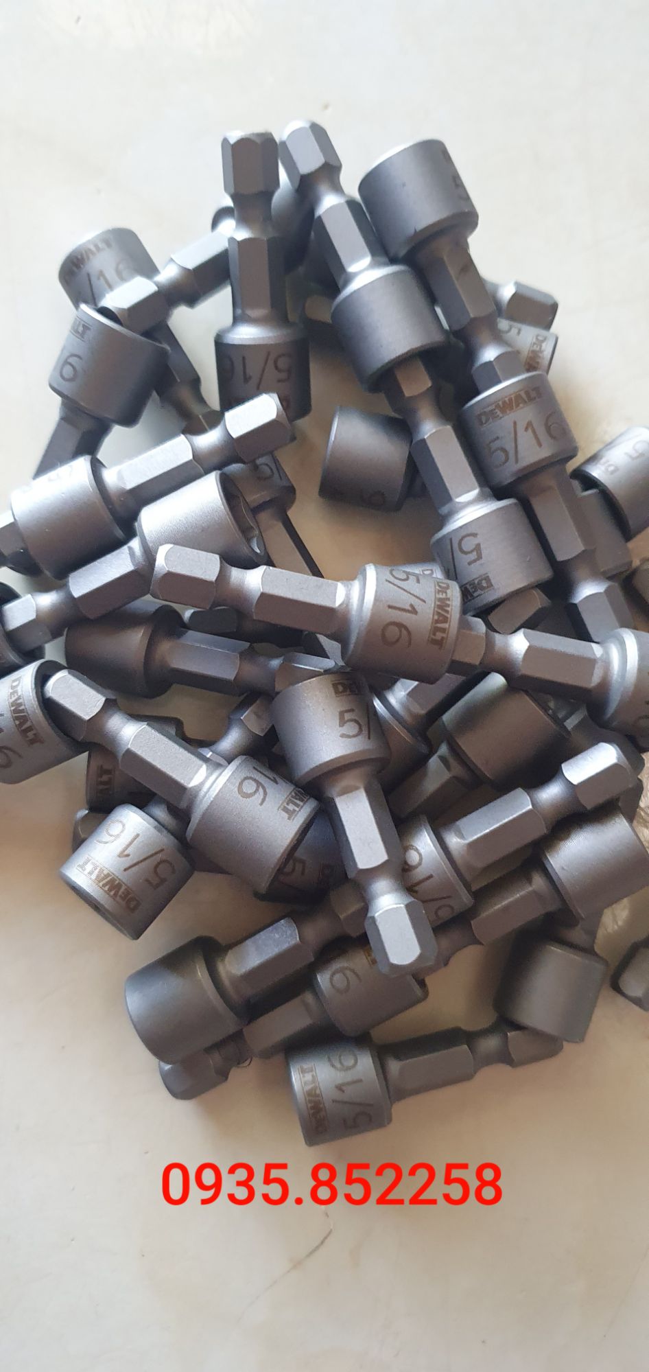 ĐẦU BẮN TÔN DEWALT NHẬP MỸ