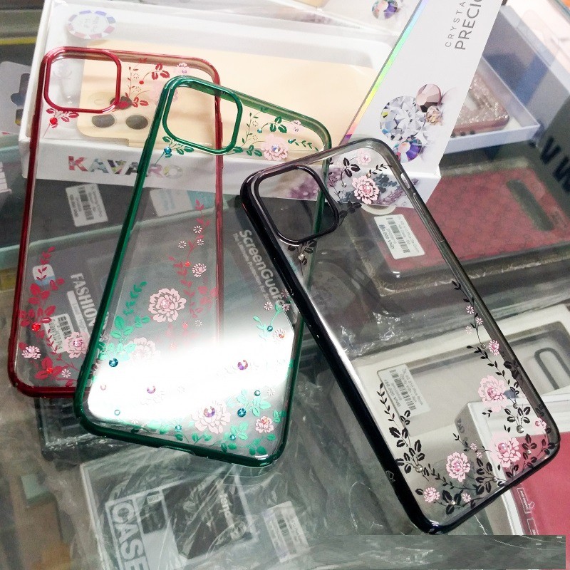 Ốp Lưng iPhone 11 Pro Max Hiệu Kavaro Đính Đá Hoa Văn Cao Cấp