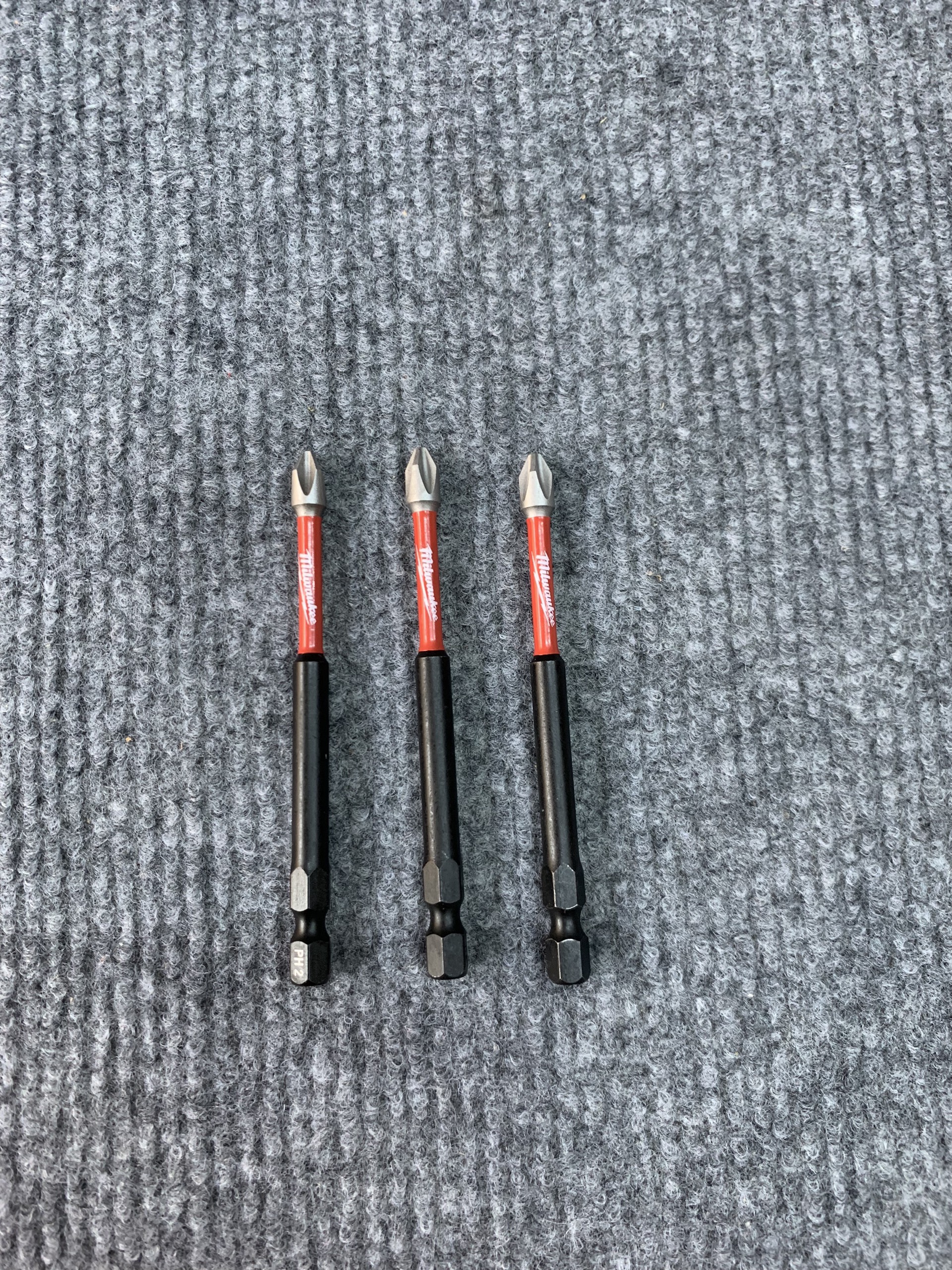 Mũi bắn vít PH2 dài 9cm Milwaukee chuẩn ngắn