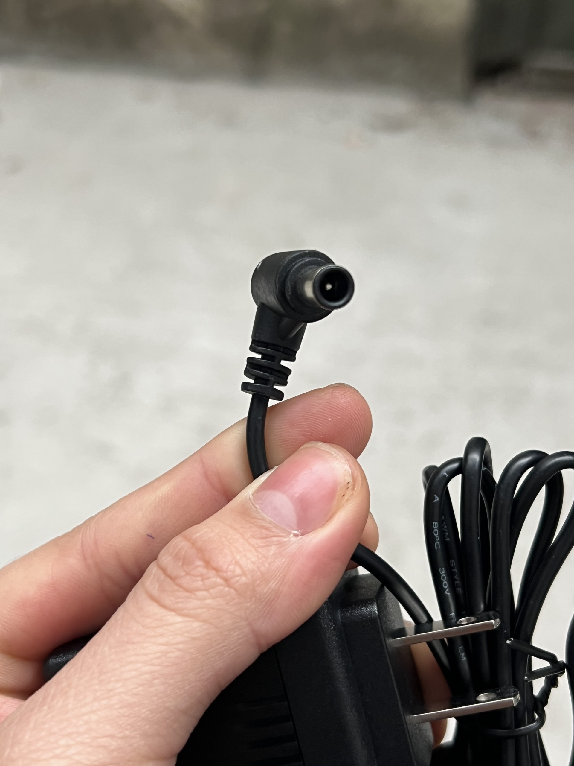 Adapter Dây Nguồn Màn Hình LG 19V - 2.1A