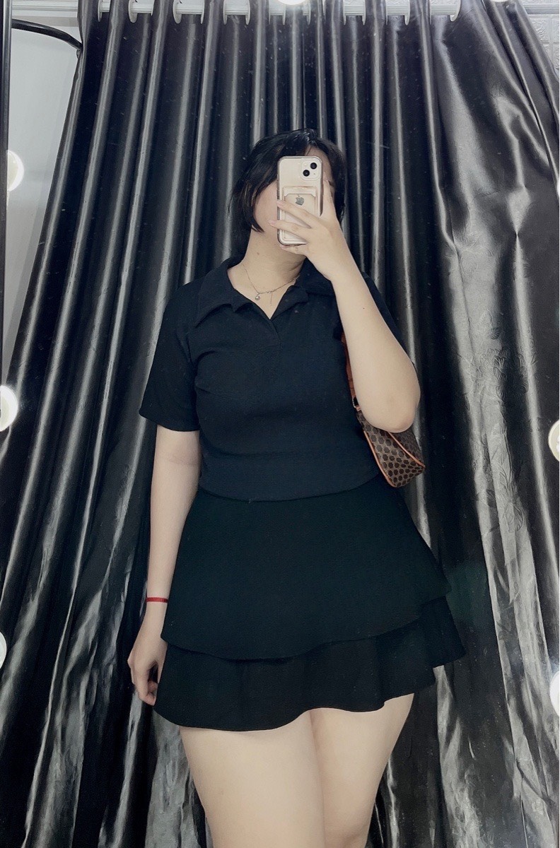 Áo polo croptop chất thun gân nữ bigsize (Ảnh mẫu chụp tại shop).