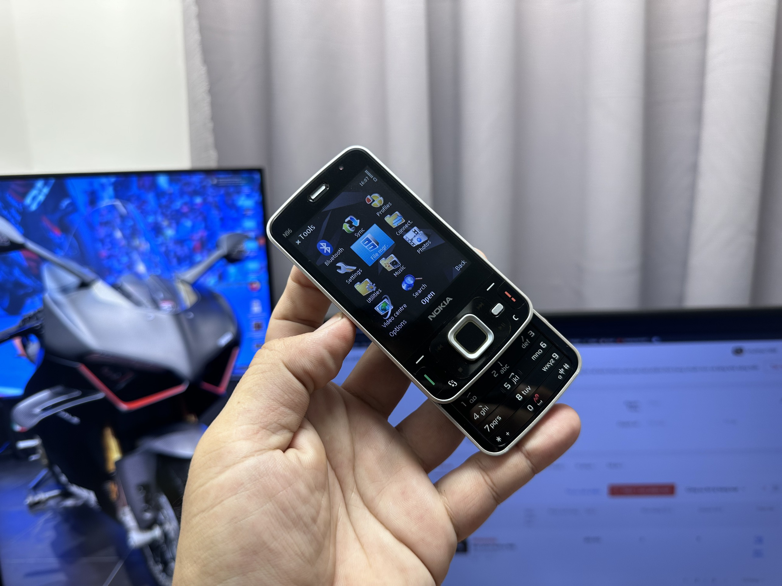 Lk Điện thoại Nokia N96 chính hãng (0175)