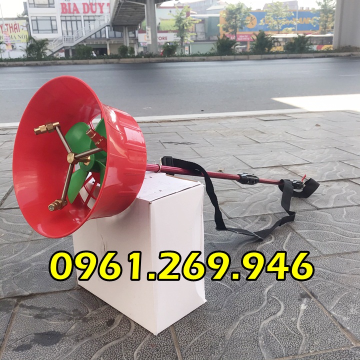 Cần xịt Oshima 3 béc phun có cánh quạt, cần phun cao 7m xa 10m