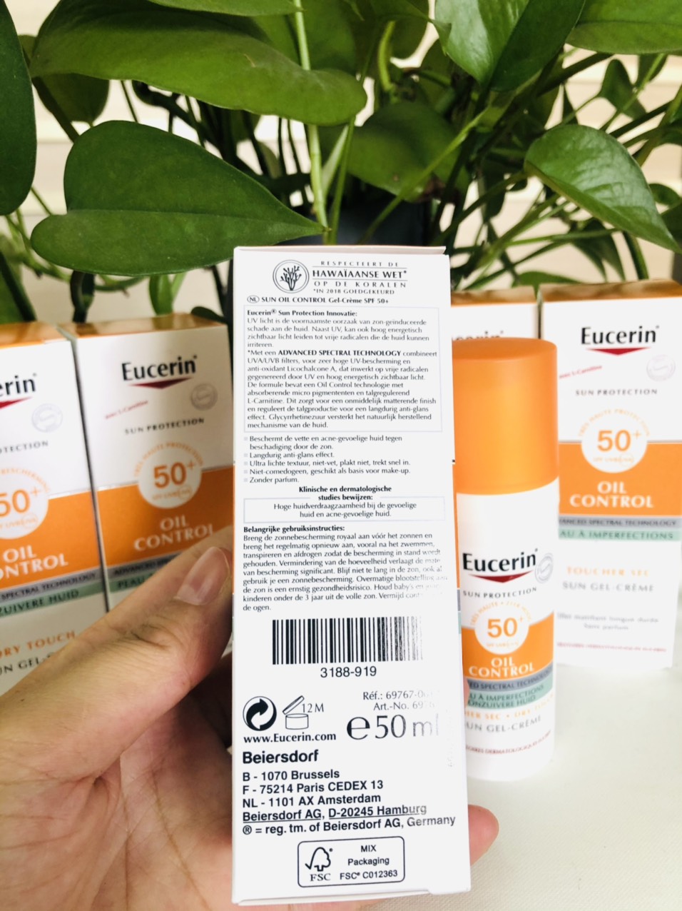 Kem chống nắng da dầu Eucerin oil control SPF50