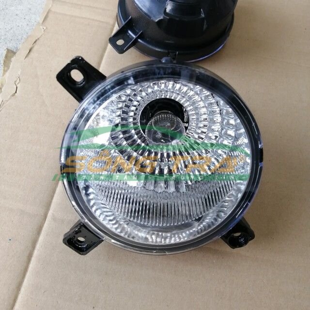 ĐÈN GẦM SAU SPARK M200/ ĐÈN LÙI SPARK (TRẮNG HOẶC ĐỎ)