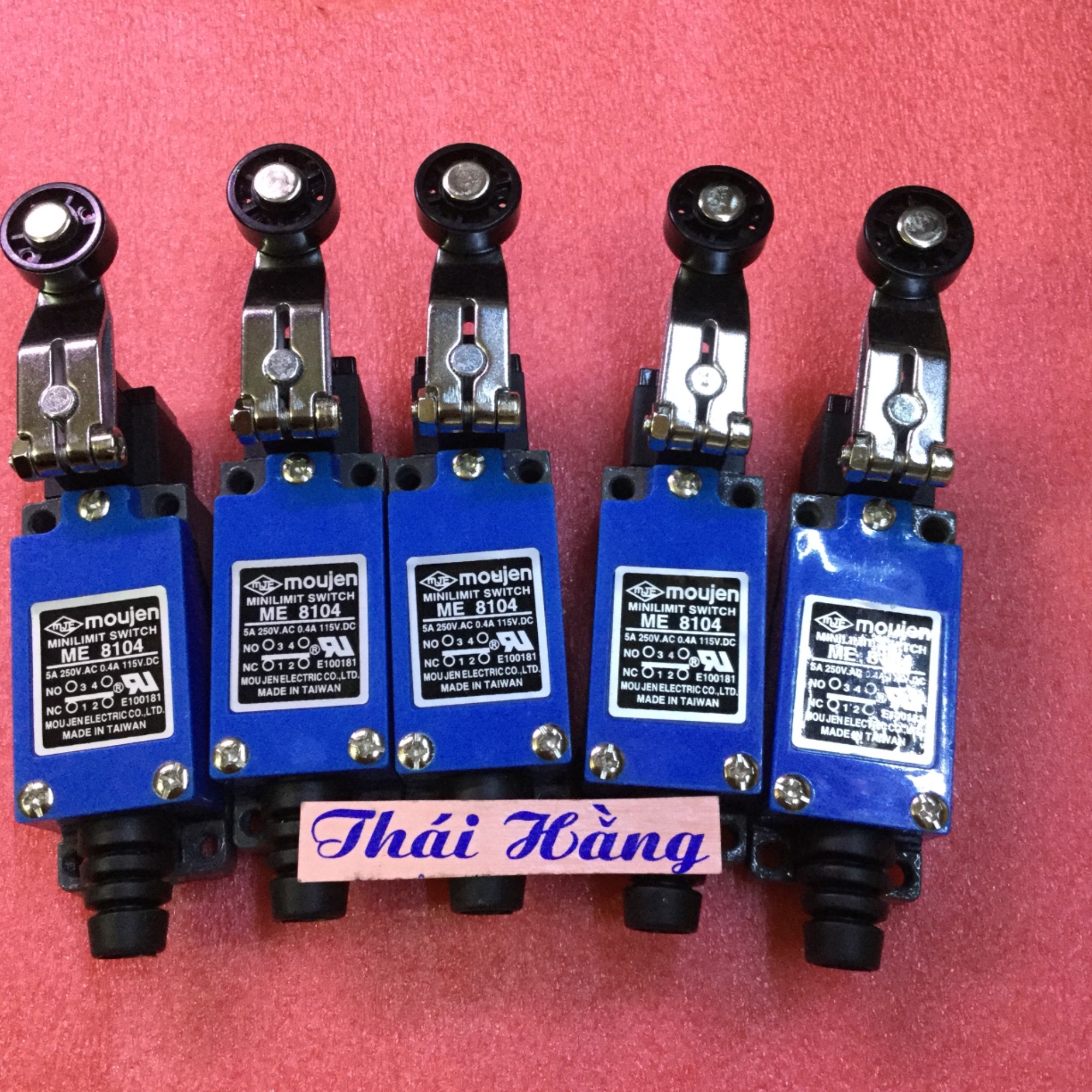Công tắc hành trình me-8104