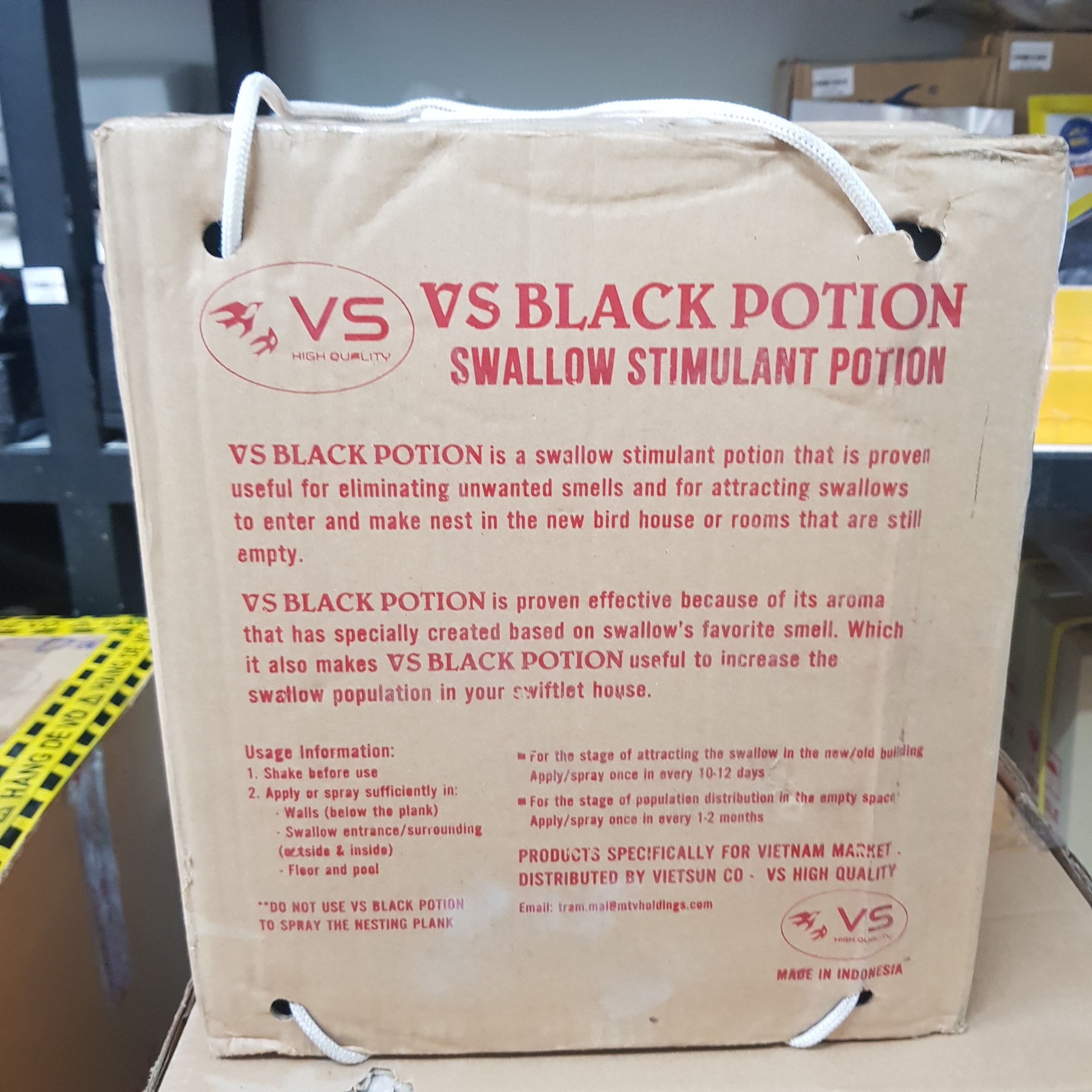 [SP000746] DUNG DỊCH NHÀ YẾN TẠO MÙI BẦY ĐÀN [BLACK POTION VS] [10L]