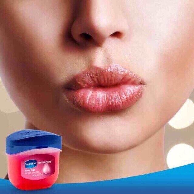 Hũ dưỡng môi Vasaline làm hồng môi