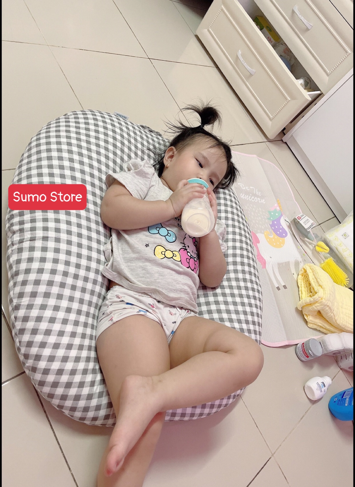 Gối chống trào ngược cho bé mon mon
