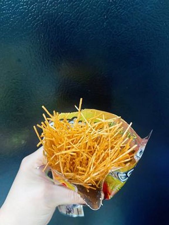Bánh Snack Sợi Cà Phê Cực Ngon 5 Gói