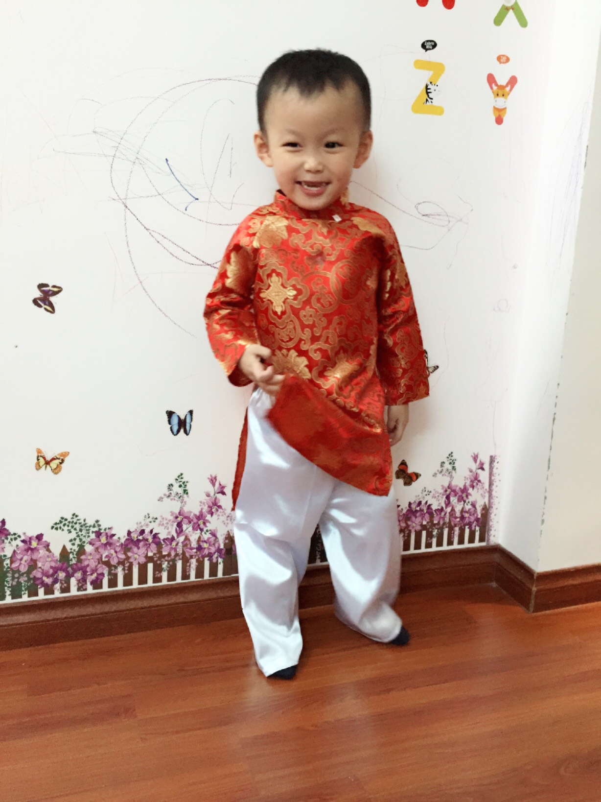 (SIÊU HOT) Áo dài cách tân cho bé trai (kèm quần lụa)