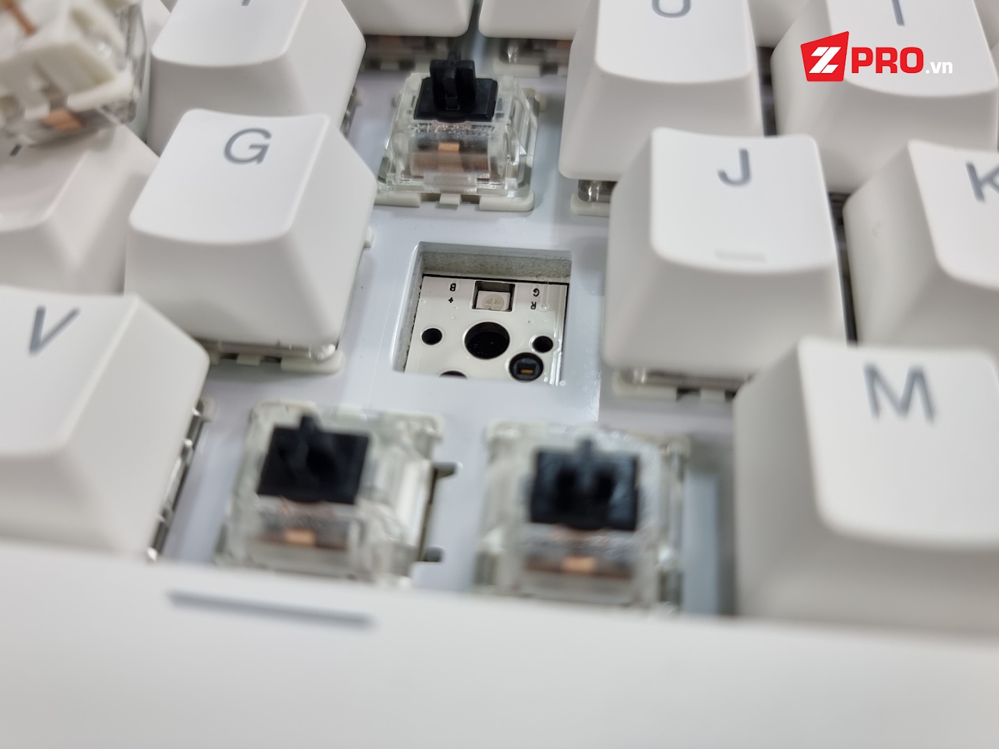 Bàn phím cơ Keycool KC84 Three Modes (Wireless 2.4ghz, bluetooth 5.0)