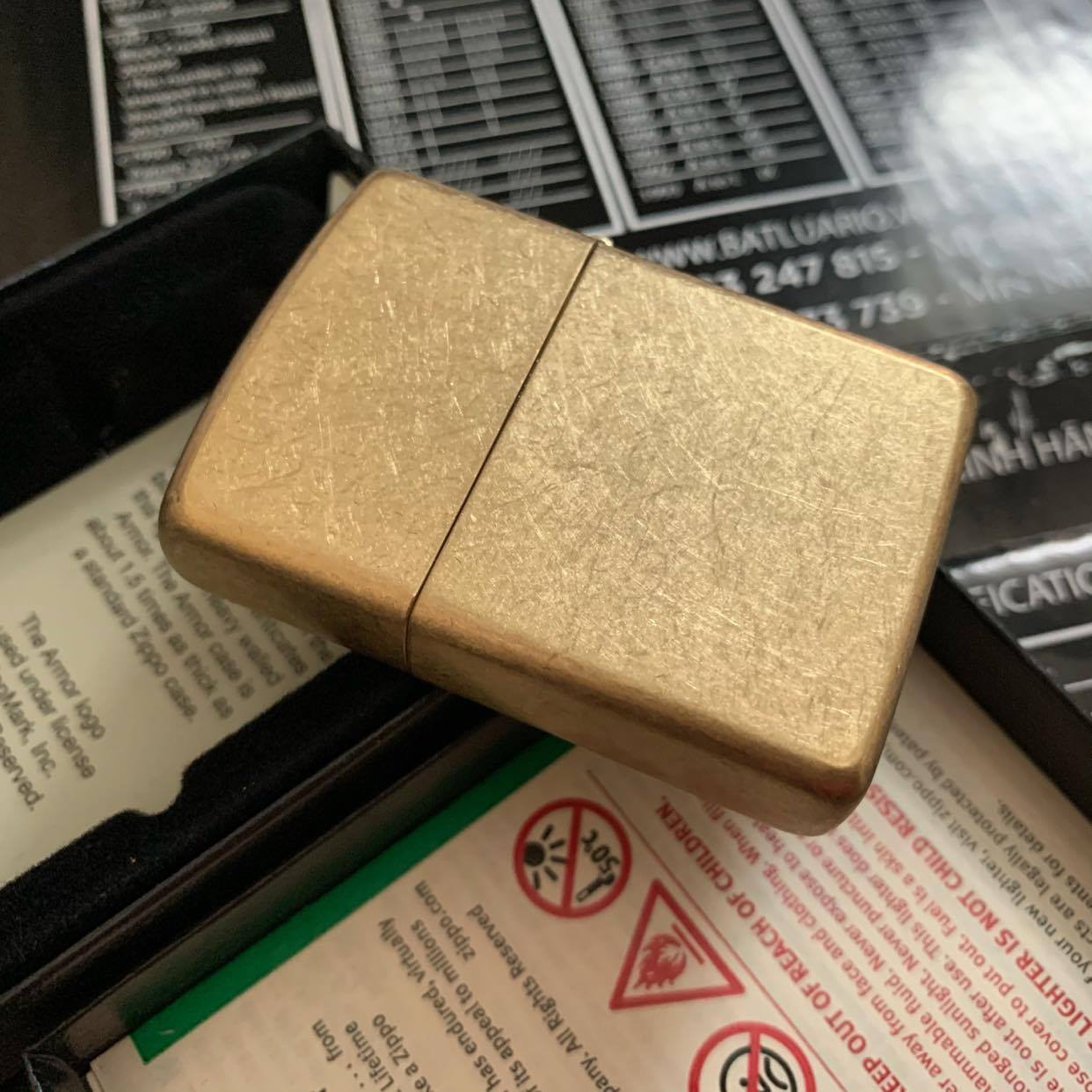 Bật lửa Zippo 28496 - Zippo Armor Tumbled Brass