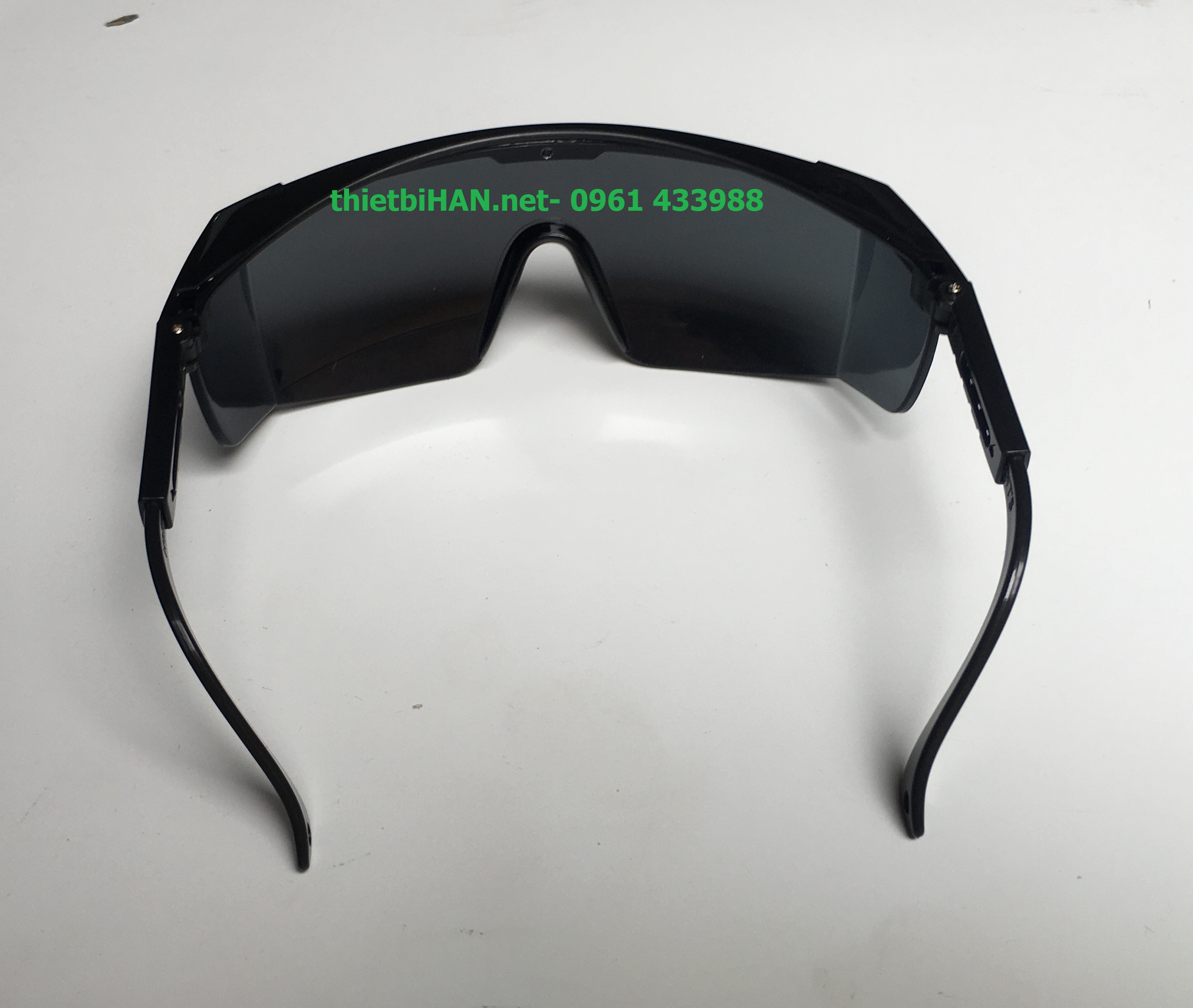 [HCM]Kính bảo hộ ĐEN KT 152