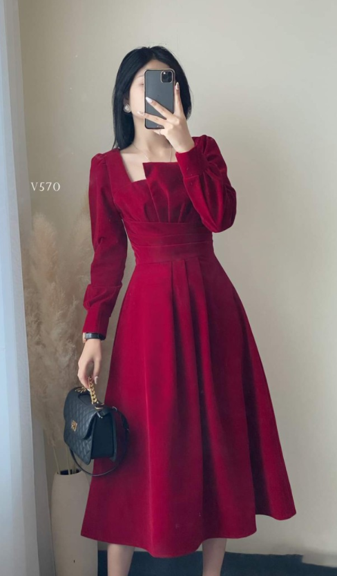 Đầm dự tiệc xòe tay phồng cách điệu