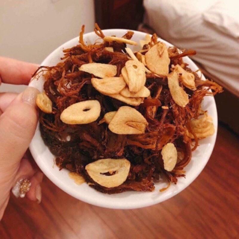 100gr heo khô cháy tỏi