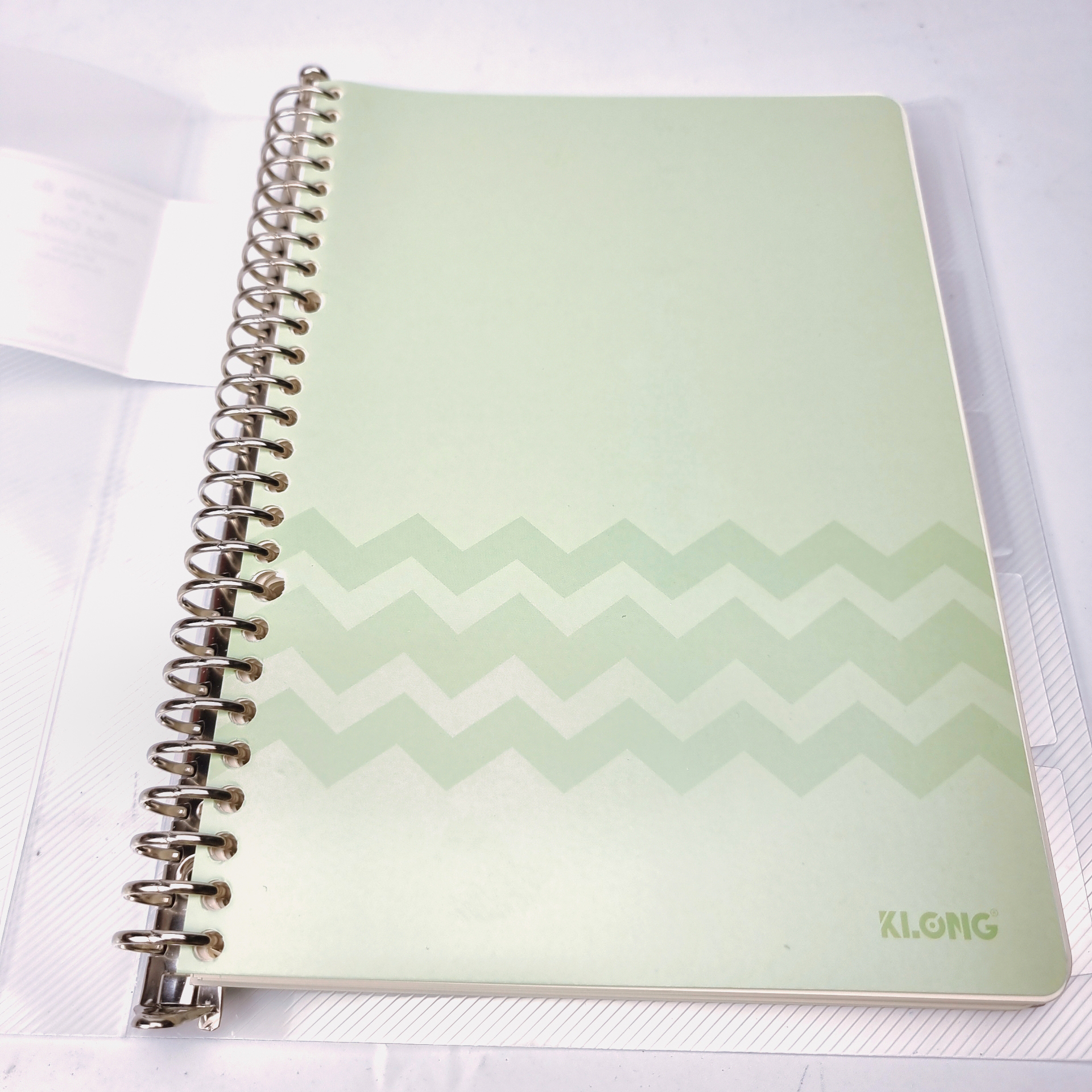Sổ KLong Dot Grid còng sắt 26 chấu B5 - 80 tờ ; MS: 551