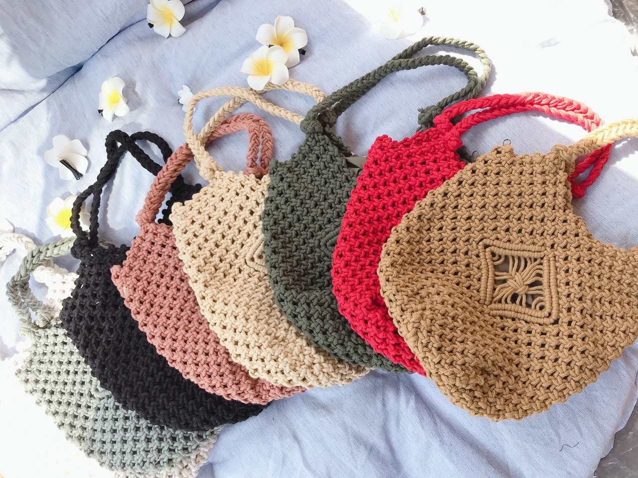 Túi Macrame đeo vai siêu xinh - Phong cách Boho, Vintage Đan Hoa Văn Tinh Tế Ngang: 32 cm * Rộng 32 cm, Dài quai: 23 cm