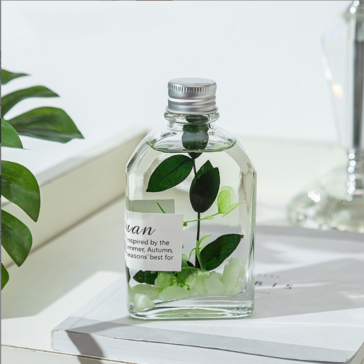 Tinh dầu khuếch tán thơm phòng ngủ phát sáng 100ml