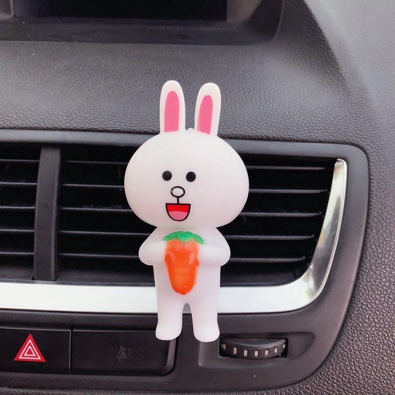 Móc khóa thỏ Cony V.2 (cầm củ cà rốt)