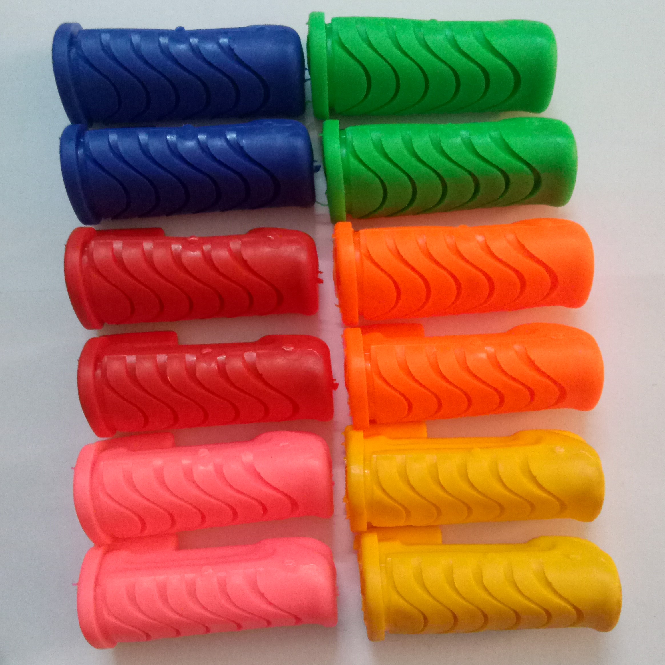 Cặp gác chân trước wave s màu gắn cho xe số