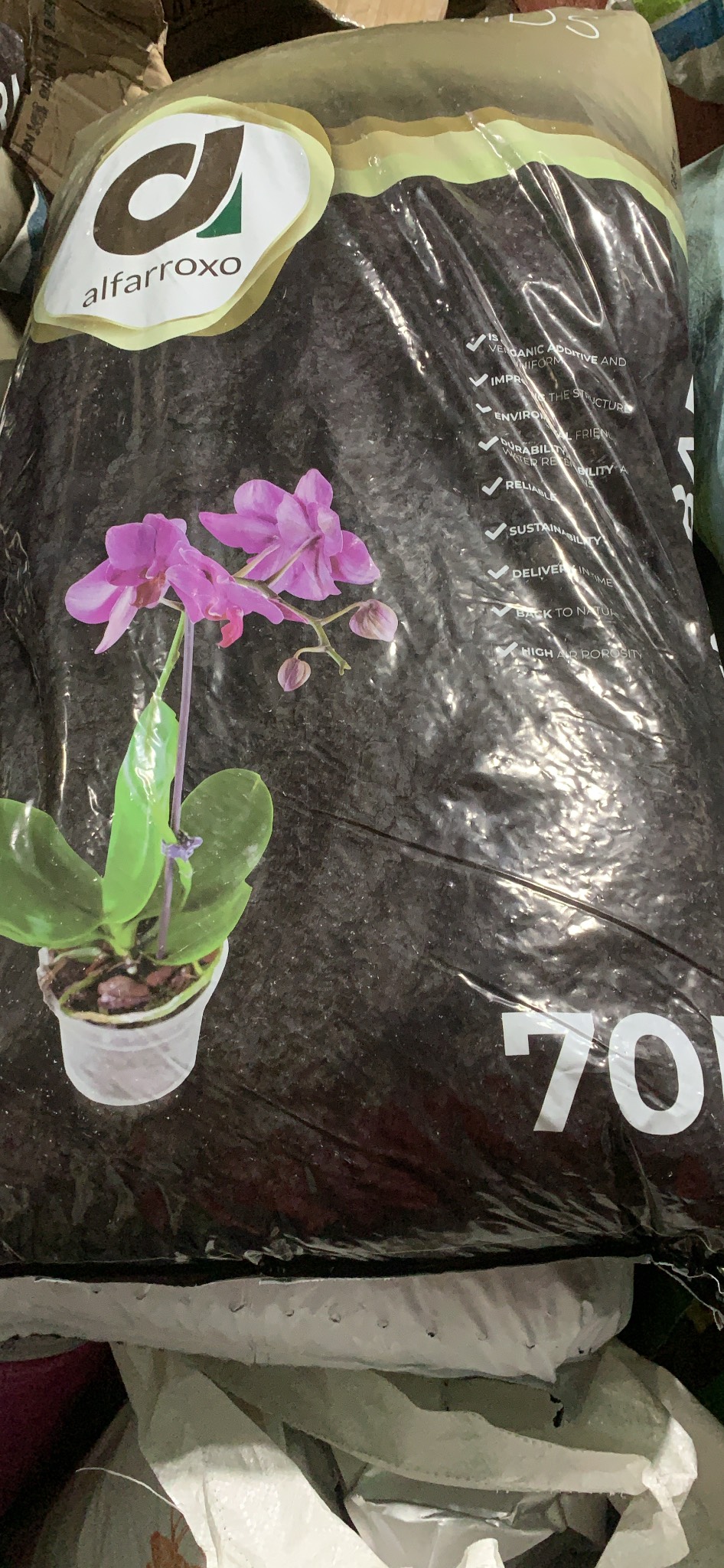 Vỏ thông Alfarroxo bao 70 lít size 18-25mm nhập khẩu Bồ Đào Nha trồng lan