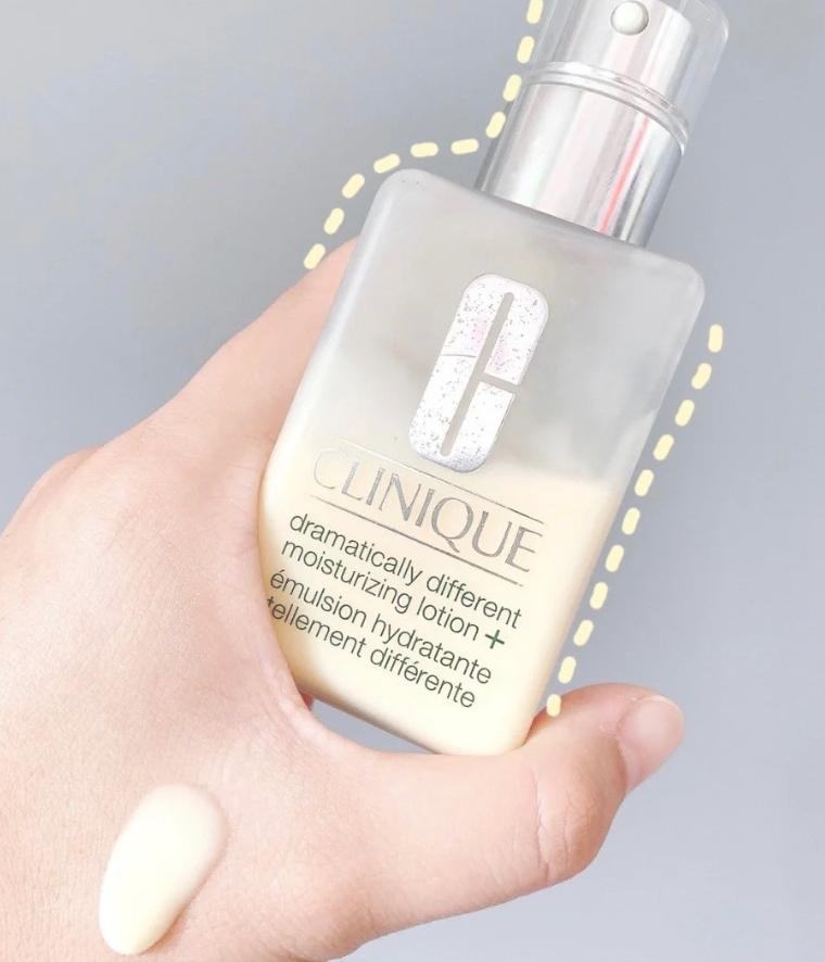 [HÀNG CÔNG TY] Kem Dưỡng Vàng Clinique Dramatically Different Moisturizing Gel / Lotion+ 125ml