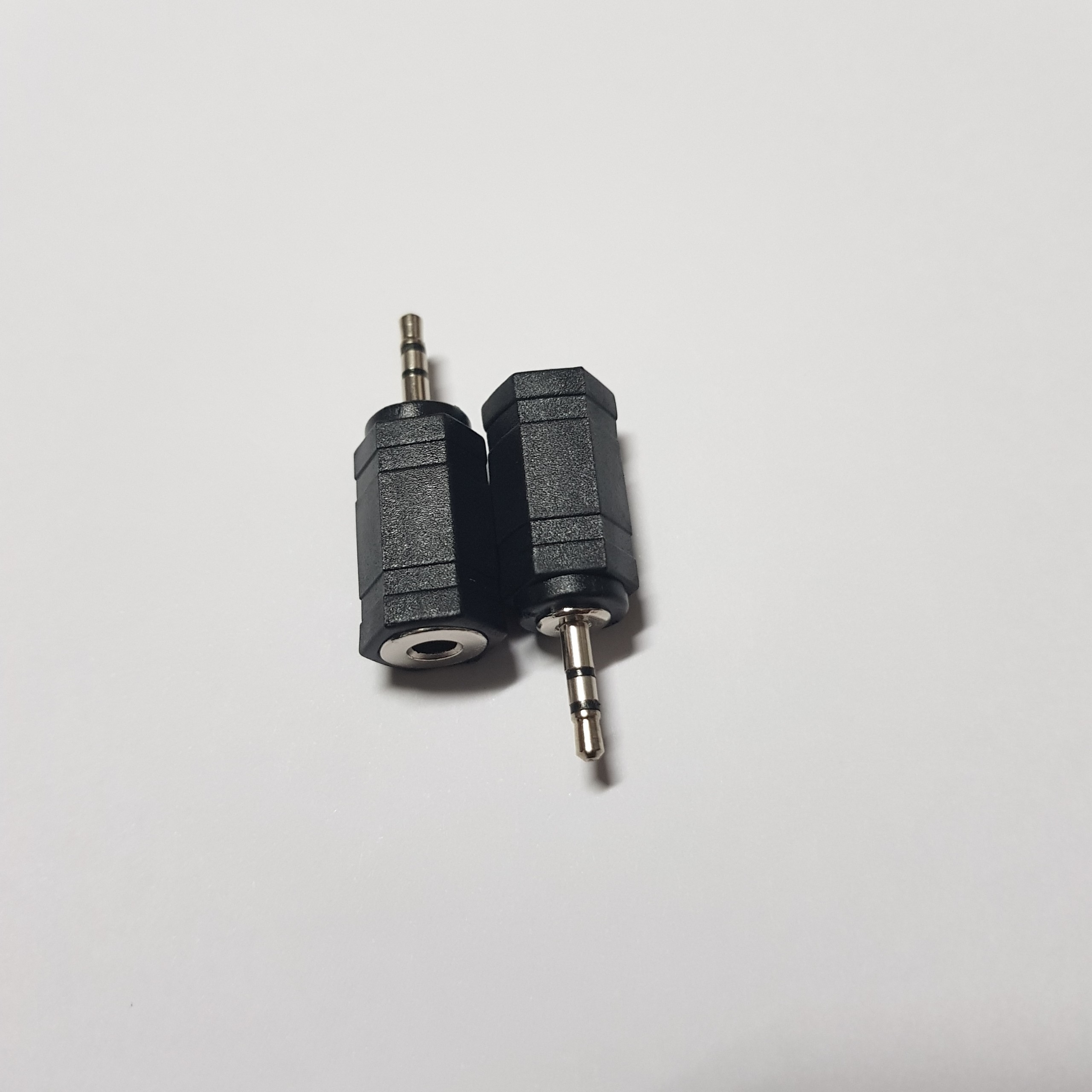 Jack chuyển 2.5 sang 3.5, 3.5 sang 2.5