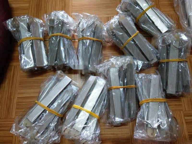 ĐÁ MÀI CỰA GÀ 2 MẶT