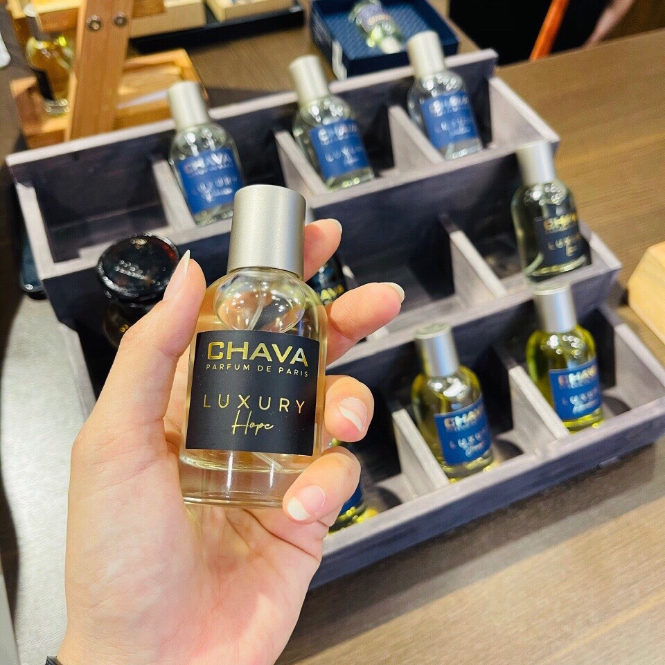 Nước Hoa Uni CHAVA LUXURY HOPE - 50ML (Hướng mùi Tomford Oud Wood)