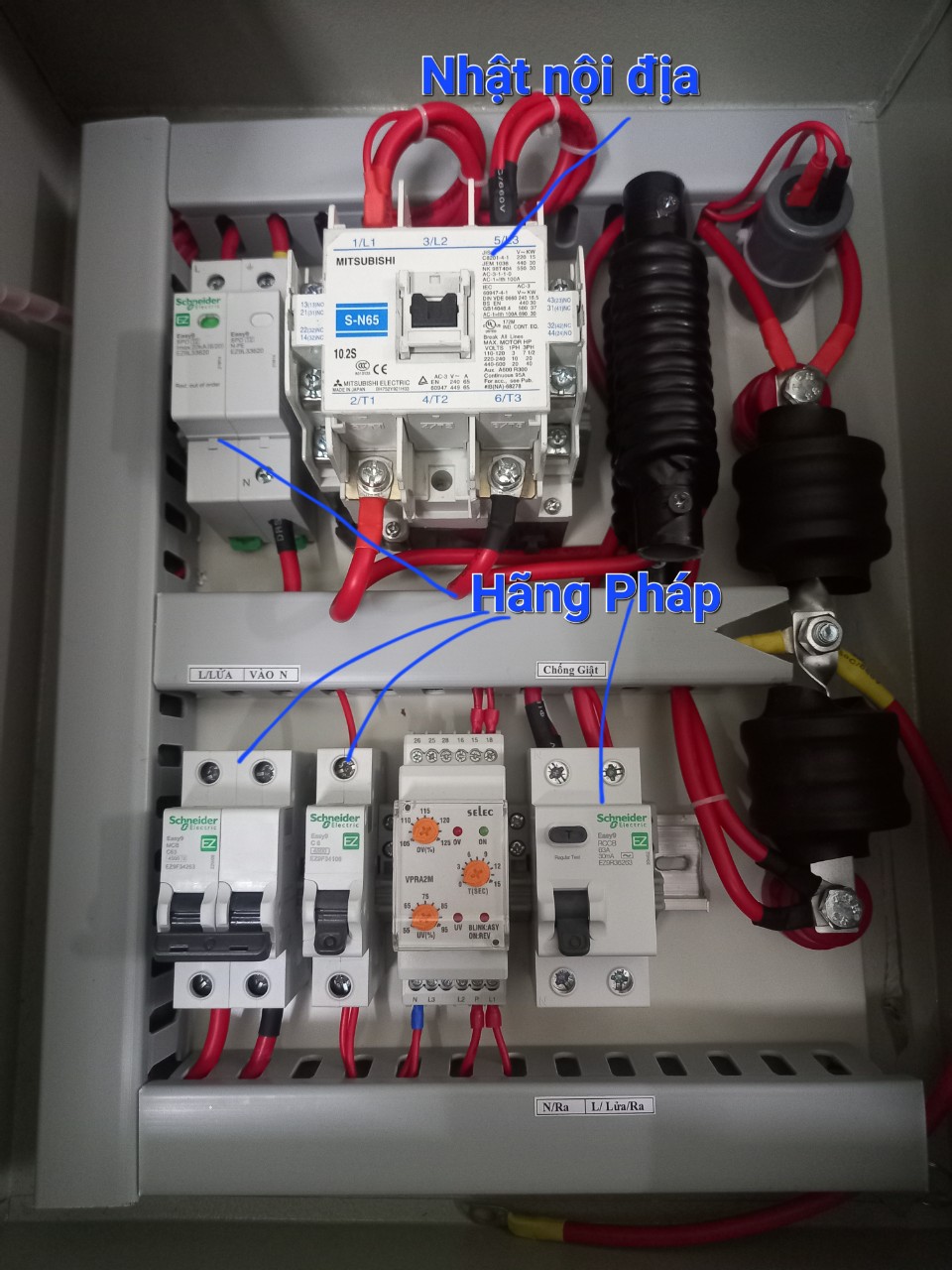 TỦ CHỐNG SÉT GIA ĐÌNH ĐA CHỨC NĂNG 40A60A