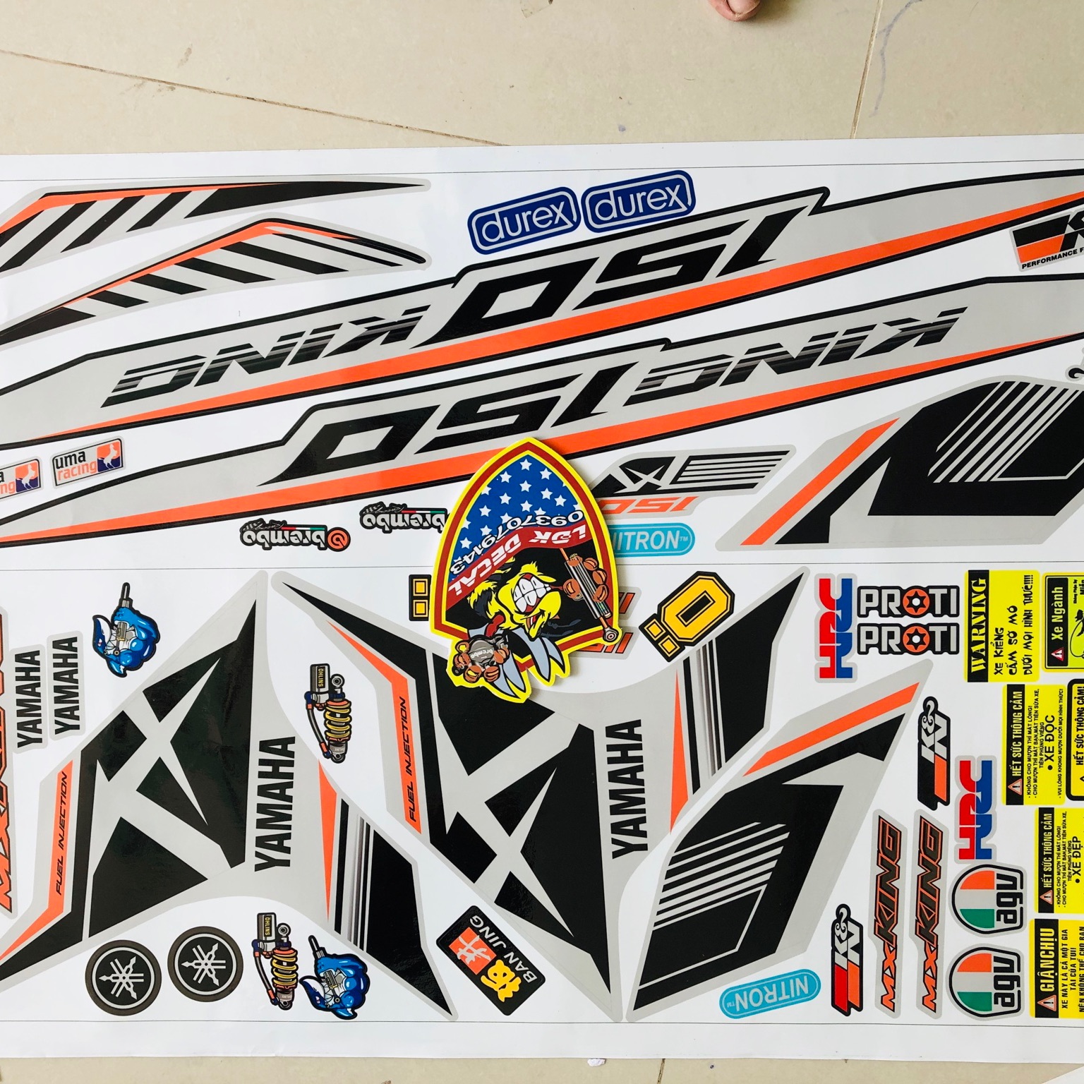 Tem rời xe yamaha exciter 150 Mxking dán xe bạc bụng đen