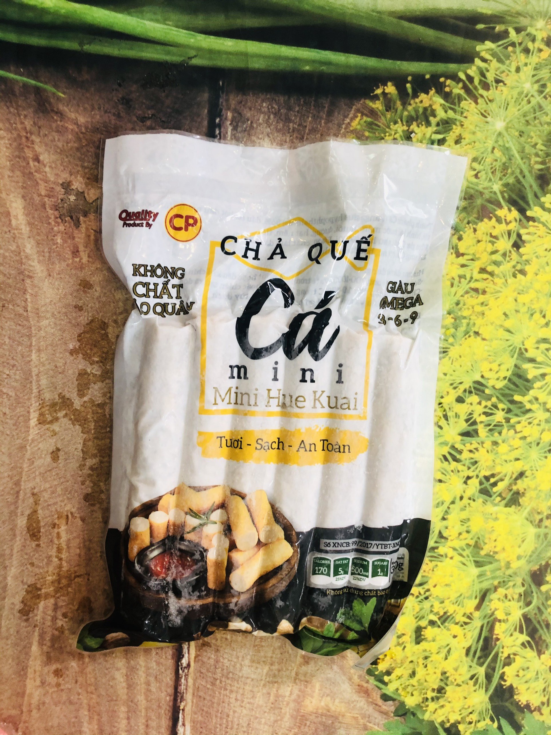 chả quế CP dạng que gói 300g