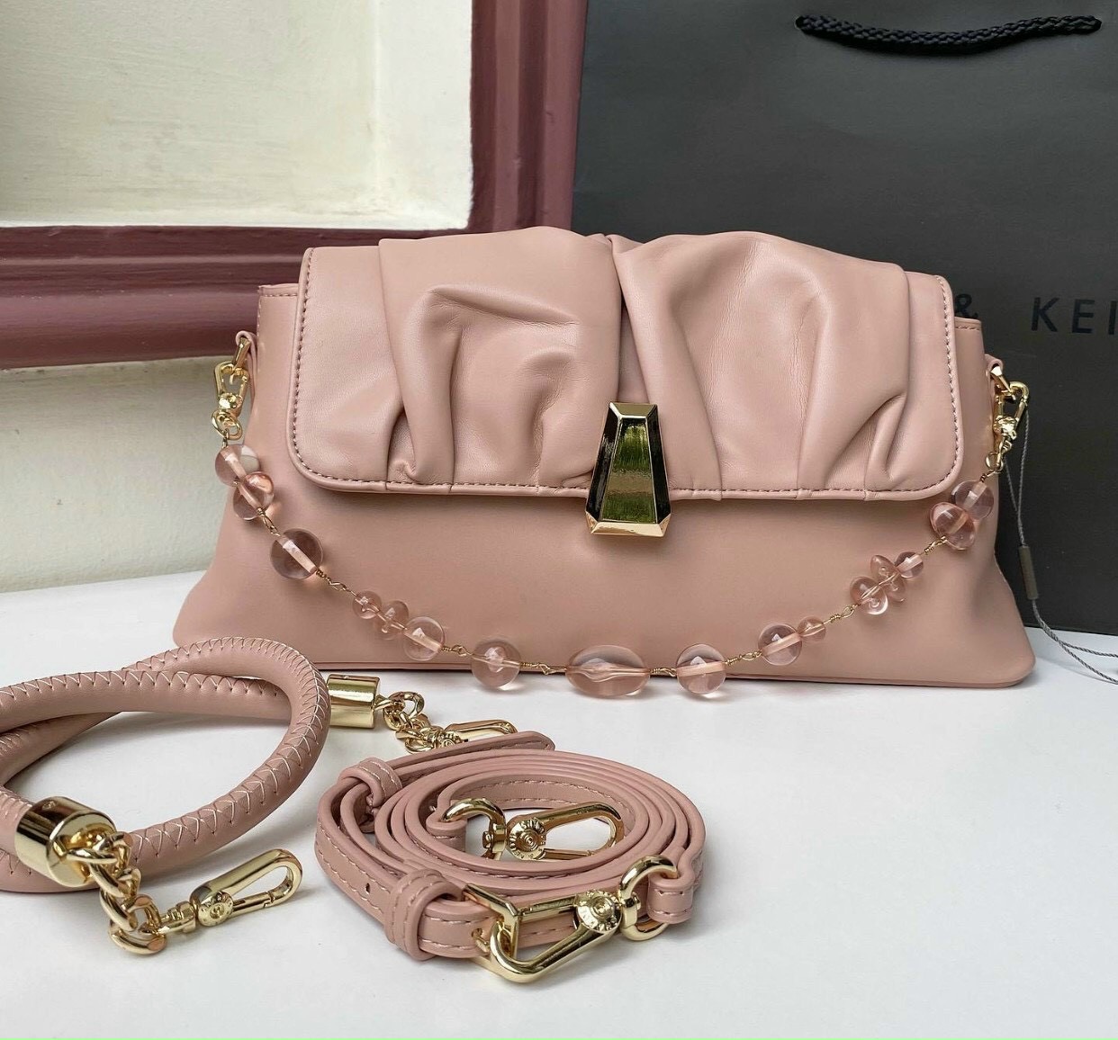 Túi xách nữ đeo được 2 kiểu C.N.K Like Auth 1:1   -Charles & Keith Cloud handle Bag-
